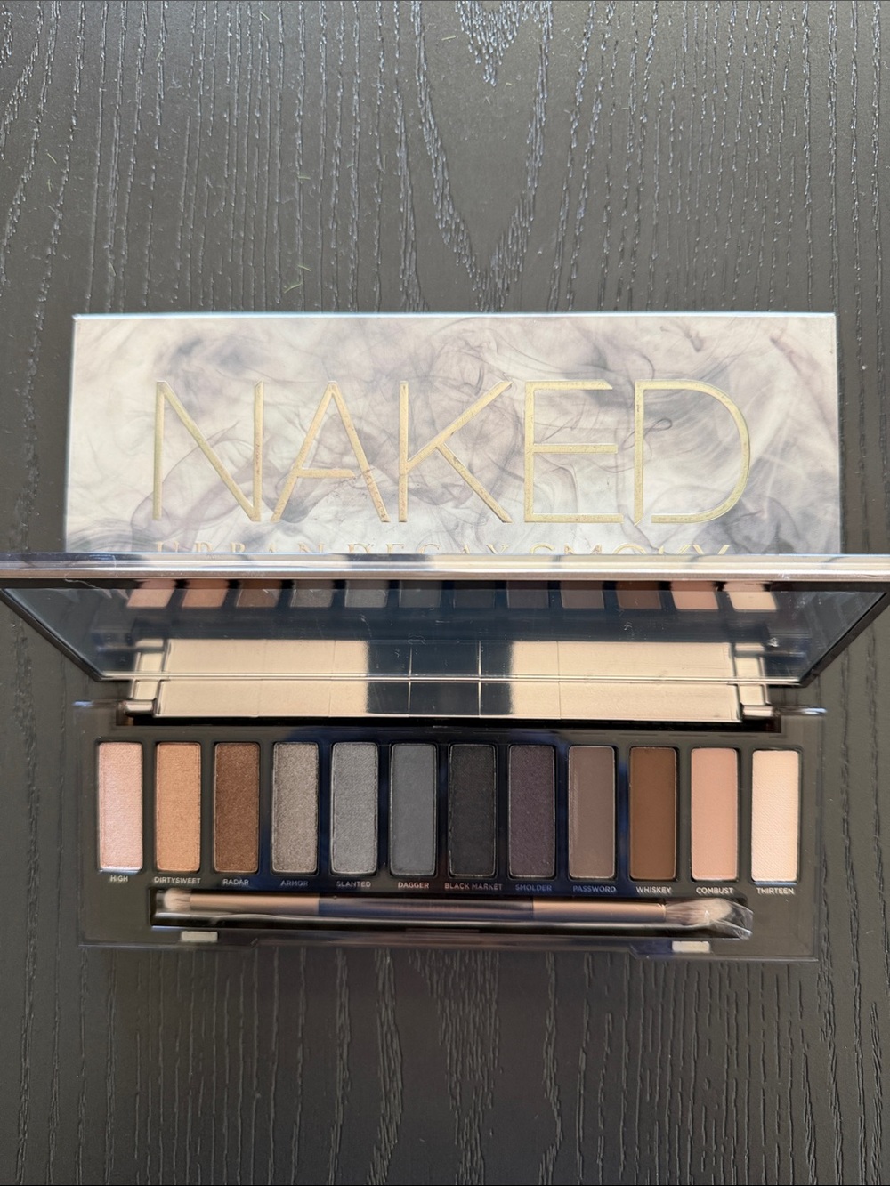 ❤️NIB!!!❤️ Urban Decay NAKED Smoky Eyeshadow Palette-This is Rare! Discontinued!